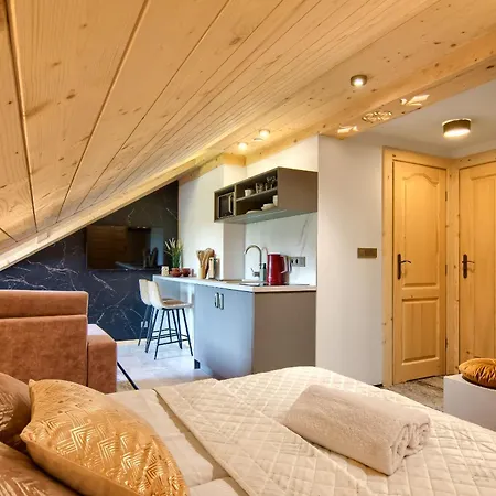 Krolewska - Wellness - Widokowe I Bed & Breakfast 4*
